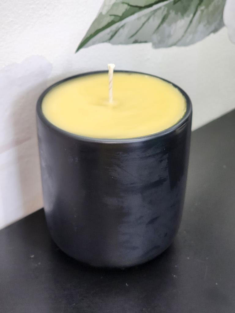 Coal Ceramic Honey Beeswax Candle