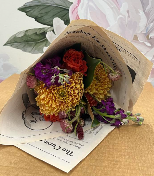 Empowering Blooms Club Weekly Flower Bouquet Subscription - Image 4